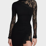 Luana - Rochie Mini Asimetrică din Dantelă Neagră cu Guler Înalt și Mâneci Lungi