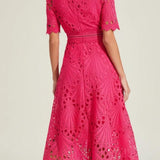 Irina – Rochie midi cu dantelă și decupaje