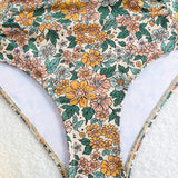 Olia | Costum de baie dintr-o singură piesă cu imprimeu floral și decolteu în V