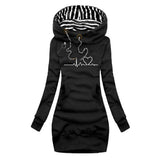 Carina – Rochie Tricotată de Damă cu Model în Formă de Inimă
