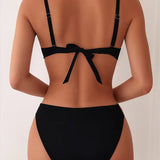 Elena – Costum de Baie cu Croială Atemporală și Detalii Moderne