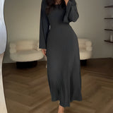 Nora | Rochie maxi din jacard cu mâneci