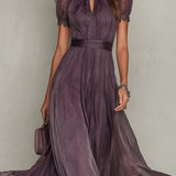 Violeta – Rochie maxi cu decupaj și fustă fluidă