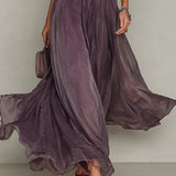 Violeta – Rochie maxi cu decupaj și fustă fluidă